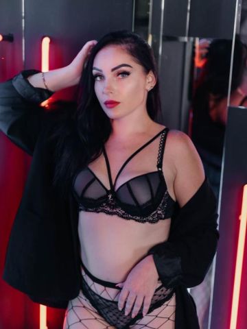 Тиффани Ленингор